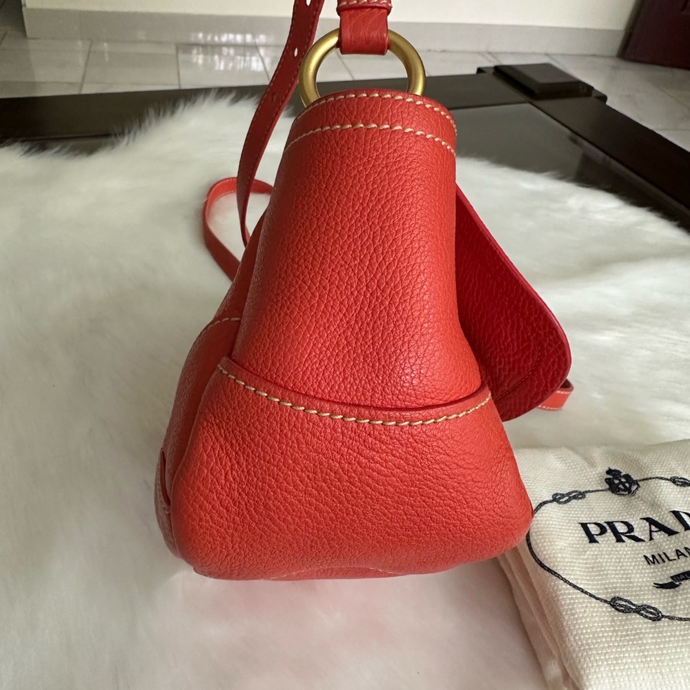 Stunning Crossbody - Picture 6 of 17